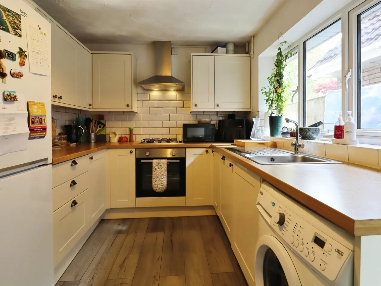 Stradling Close, Penarth, CF64, photo 2