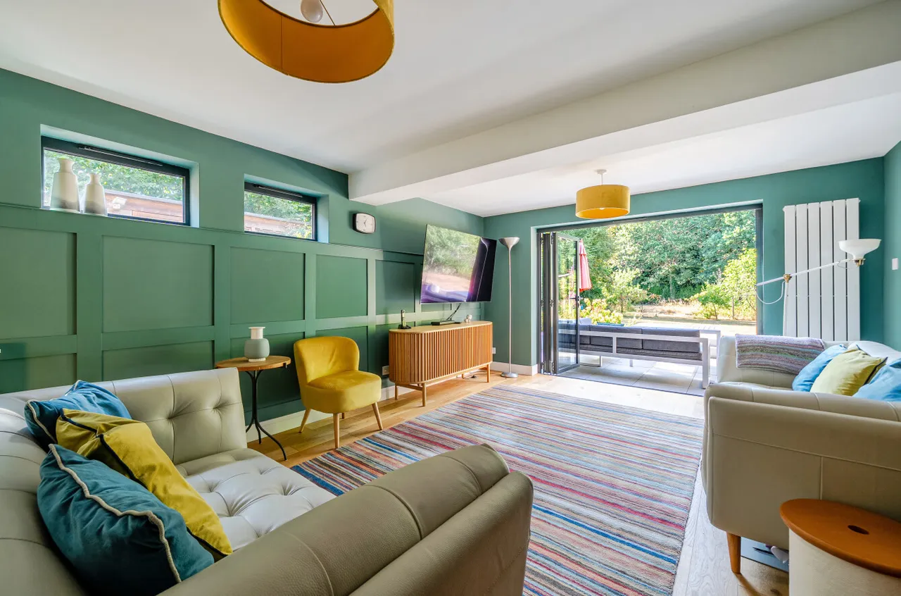 Bourne Dene, Wrecclesham, Farnham, Surrey, GU10 4RF, photo 12