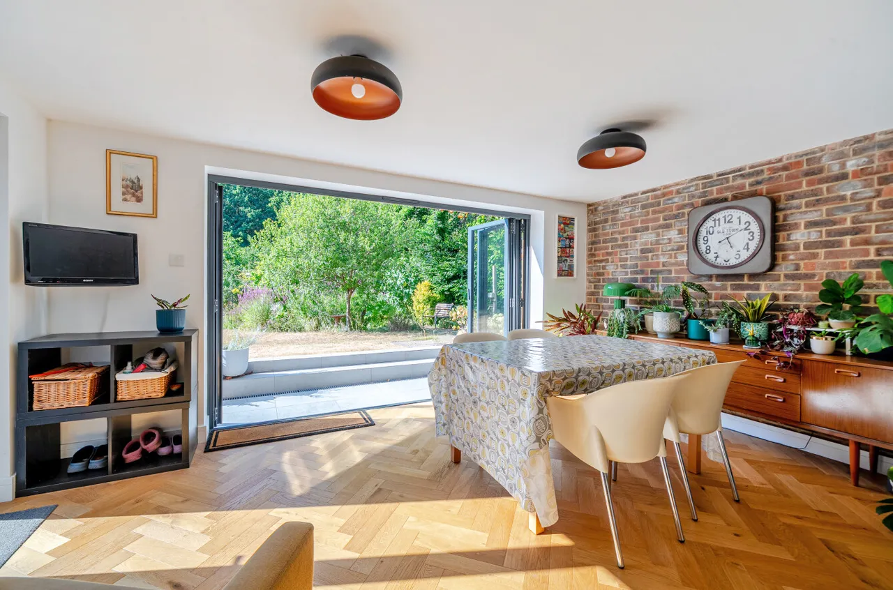 Bourne Dene, Wrecclesham, Farnham, Surrey, GU10 4RF, photo 8