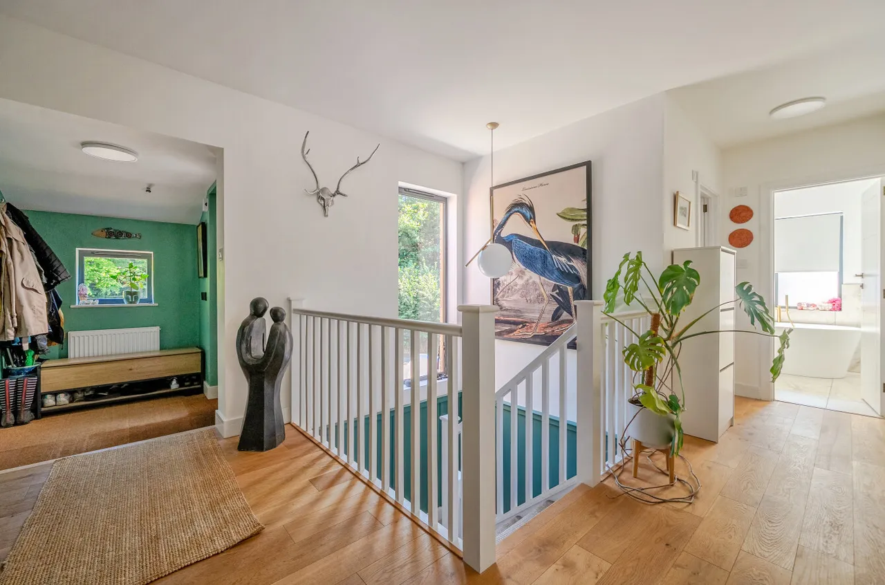 Bourne Dene, Wrecclesham, Farnham, Surrey, GU10 4RF, photo 11