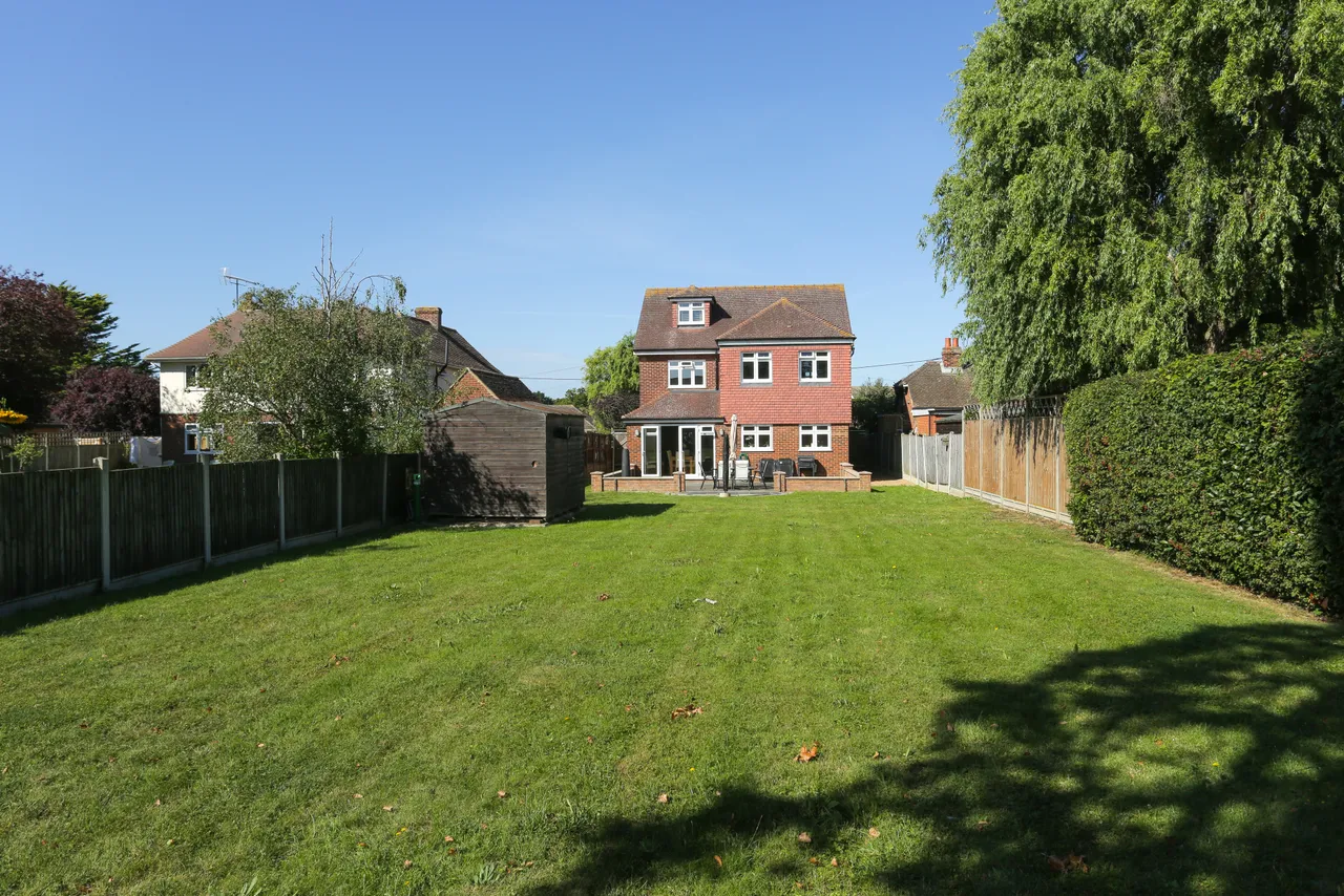 5 bed house for sale, Chestfield Road, Chestfield, CT5