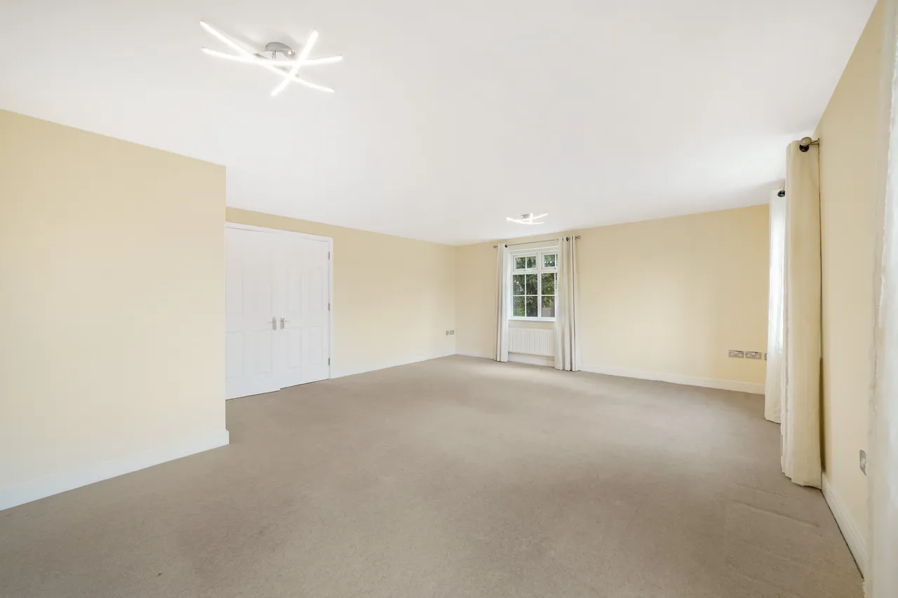 Gibbs Green, Edgware, HA8, photo 6
