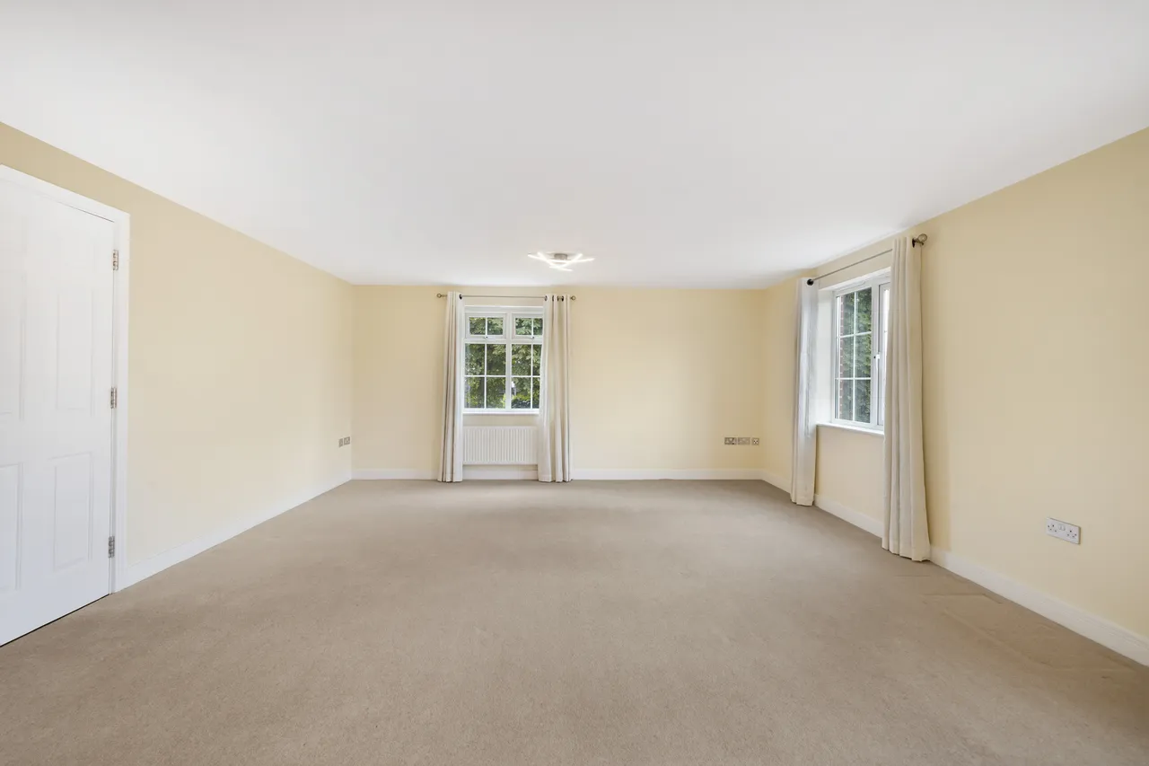 Gibbs Green, Edgware, HA8, photo 9