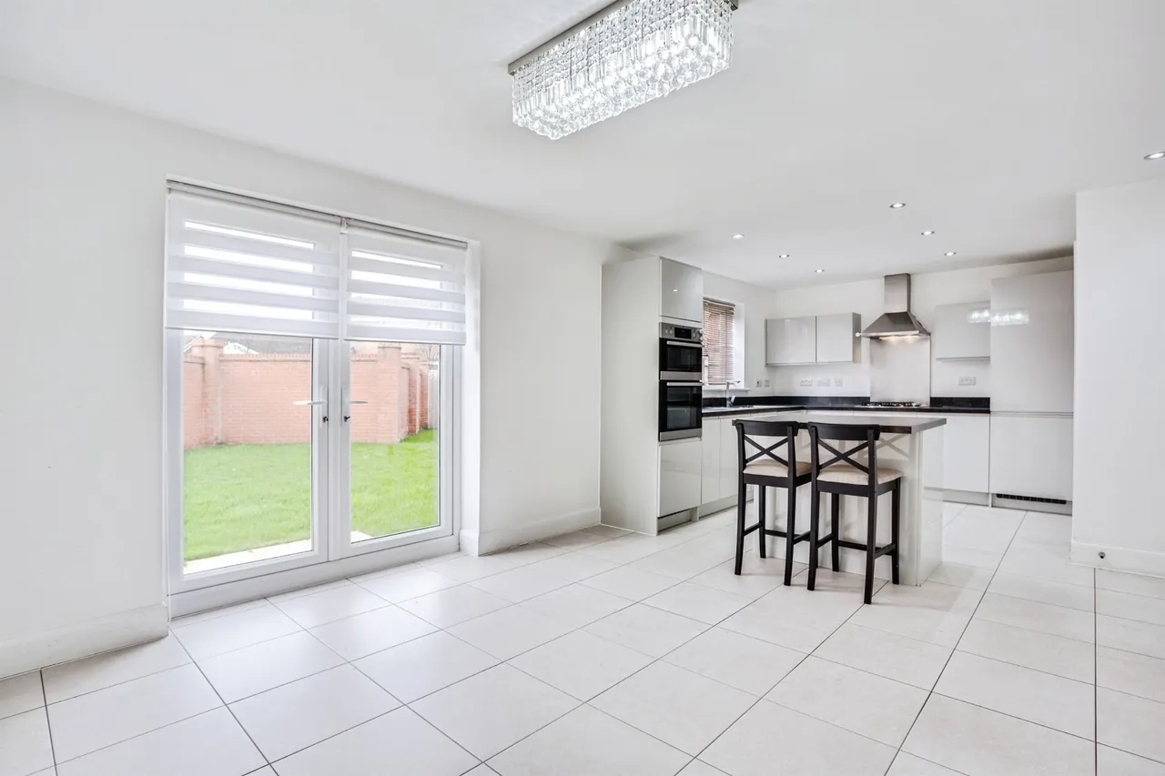 Burkwood Drive, Wakefield, WF1, photo 4