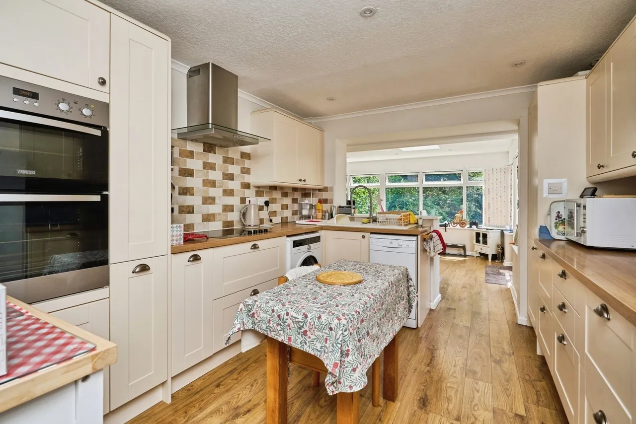 Forest Road, Winford, PO36, photo 34