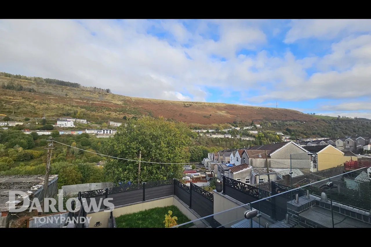North Road, Ferndale, CF43, photo 20