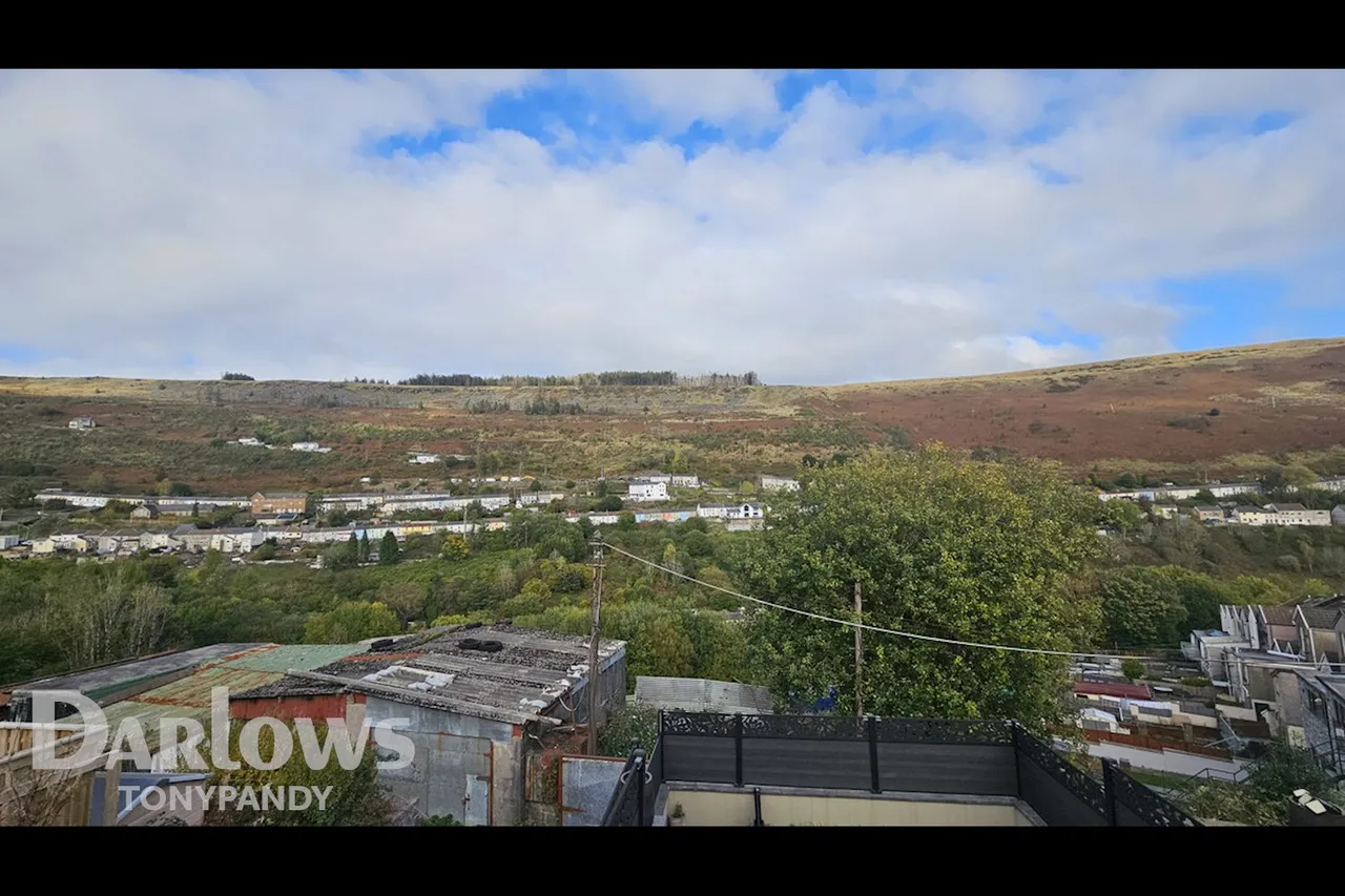 North Road, Ferndale, CF43, photo 22