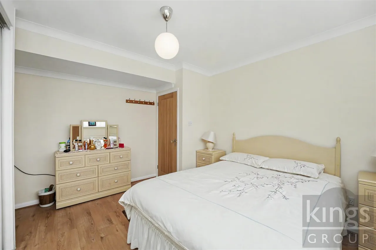 Hawkenbury, Harlow, photo 16