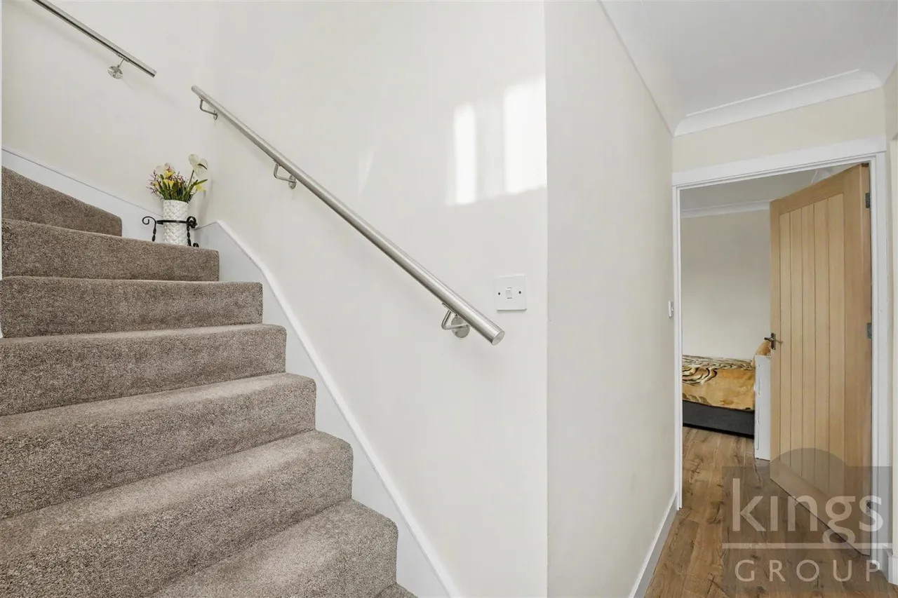 Hawkenbury, Harlow, photo 13