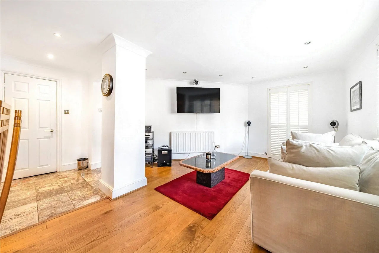 Thayers Farm Road, Beckenham, BR3, photo 3