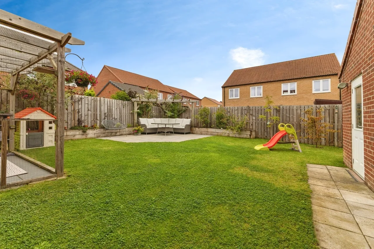 Sybilla Grove, YARM, Cleveland, TS15, photo 22