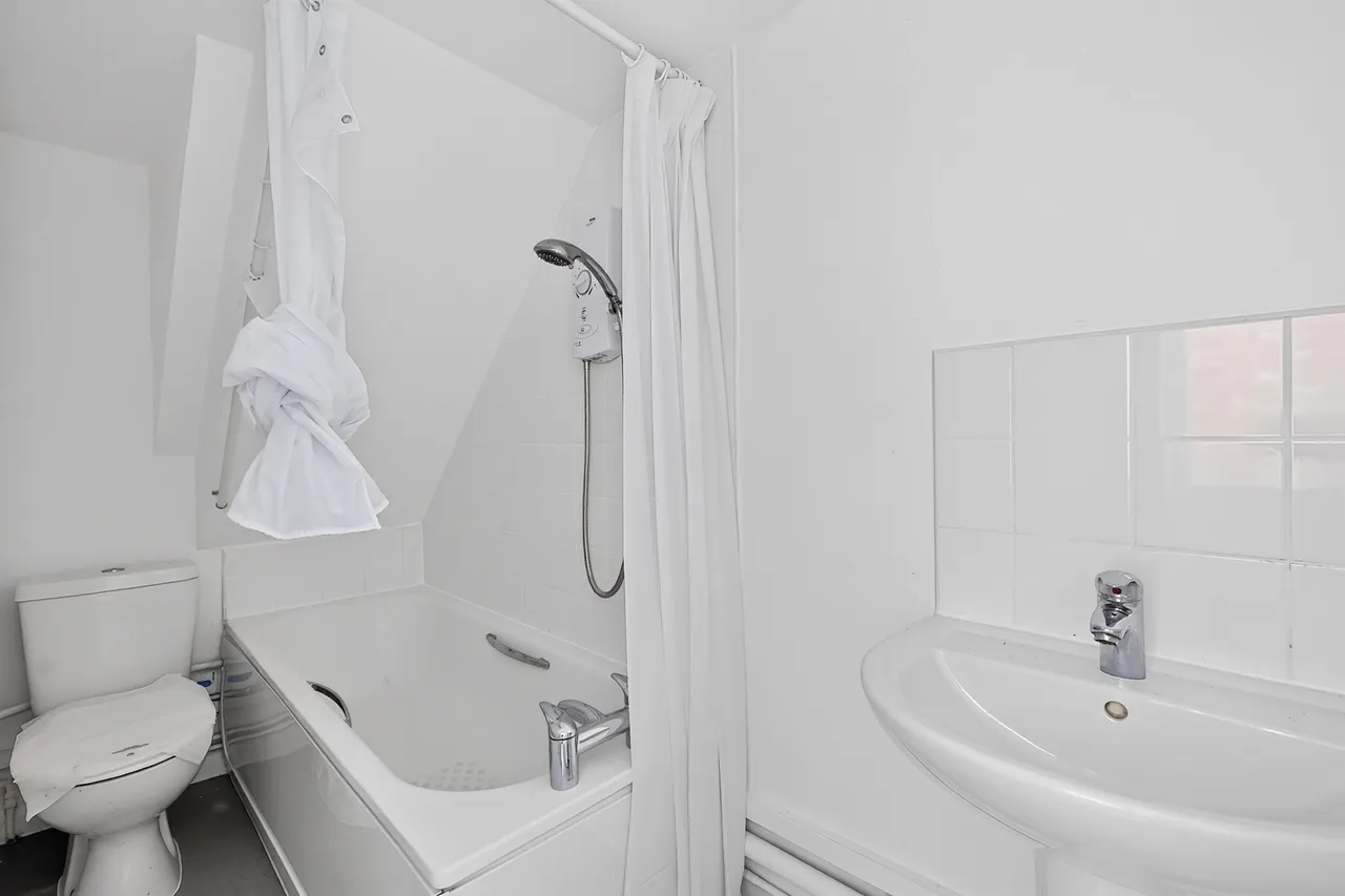Raynham Road, London, W6, photo 7