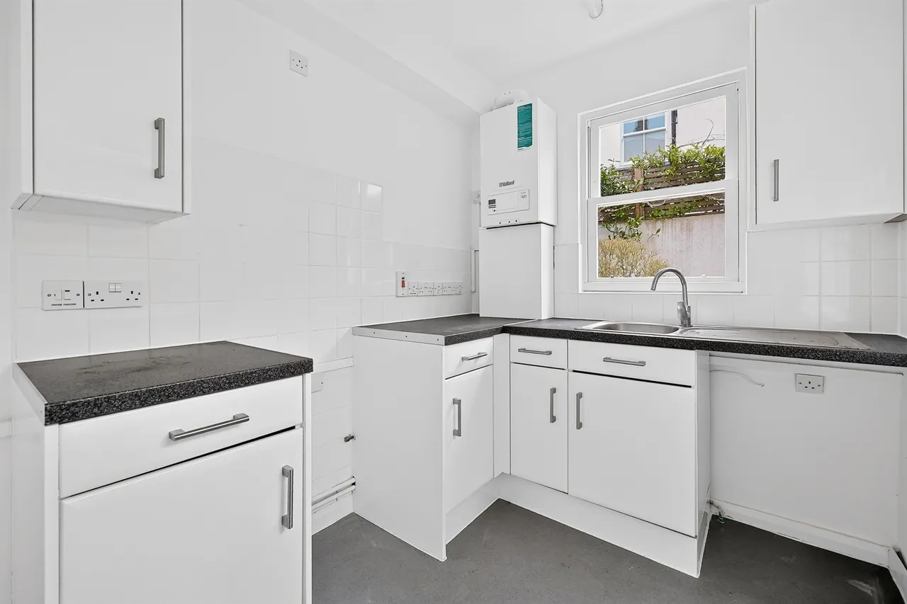 Raynham Road, London, W6, photo 9