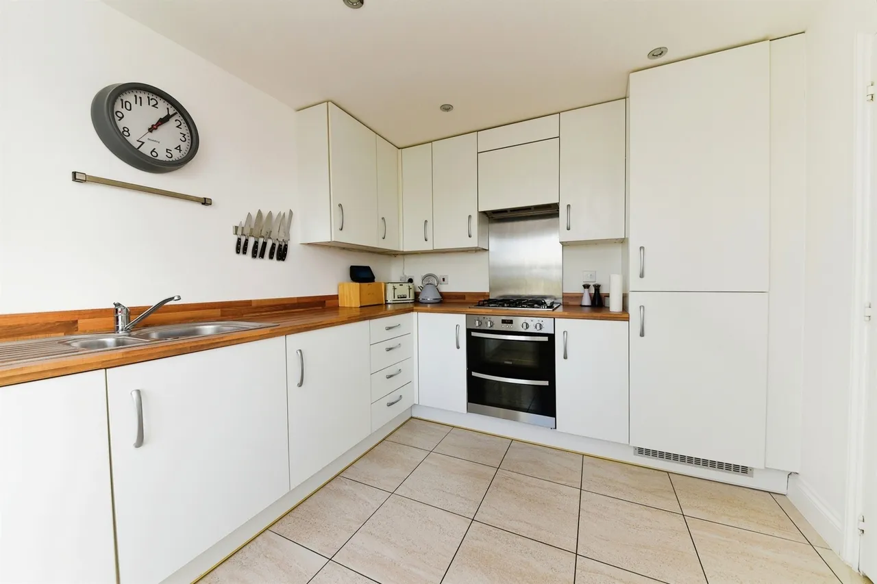Langton Walk, Stamford, PE9, photo 20