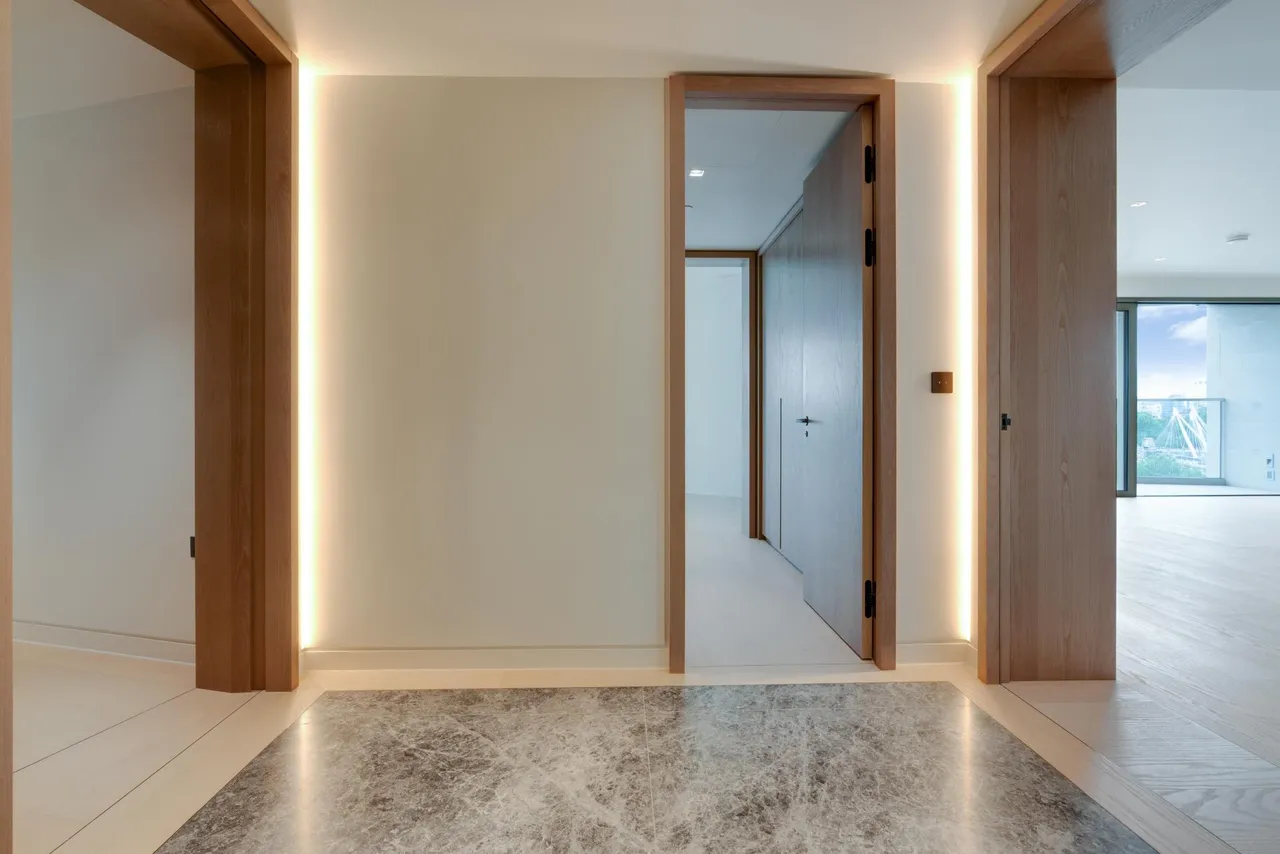 Belvedere Road, Southbank Place, SE1, photo 12