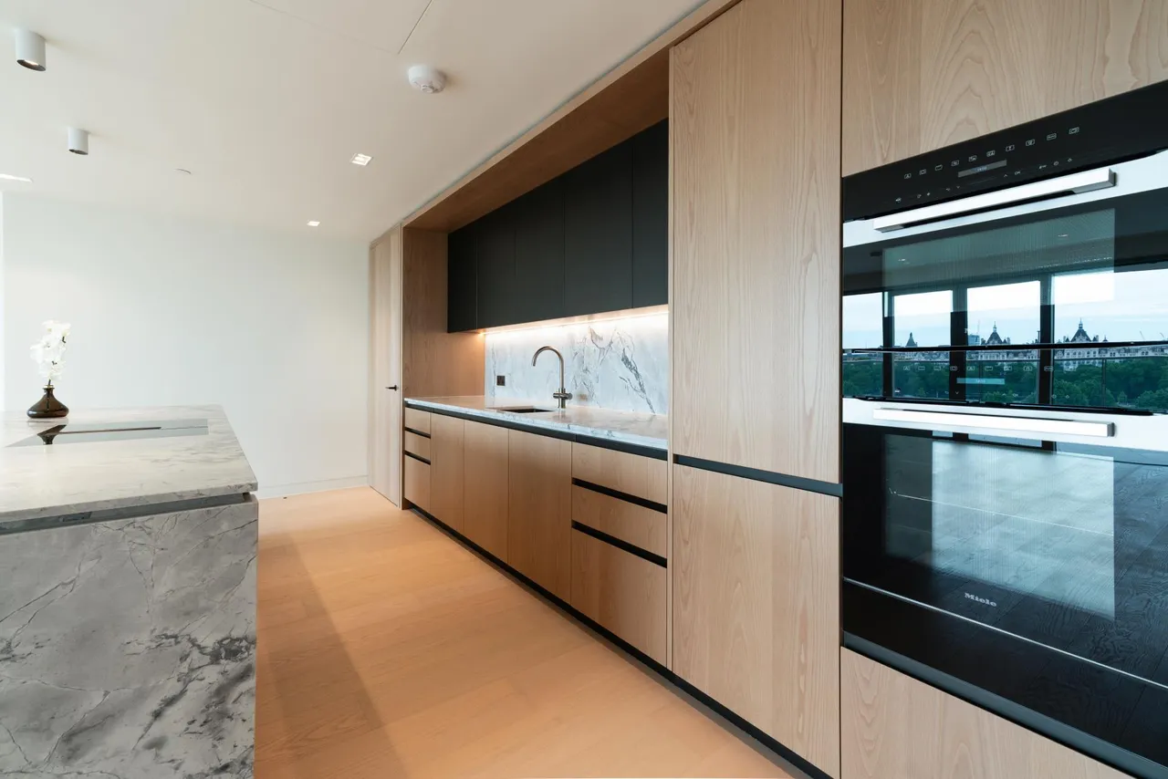 Belvedere Road, Southbank Place, SE1, photo 14