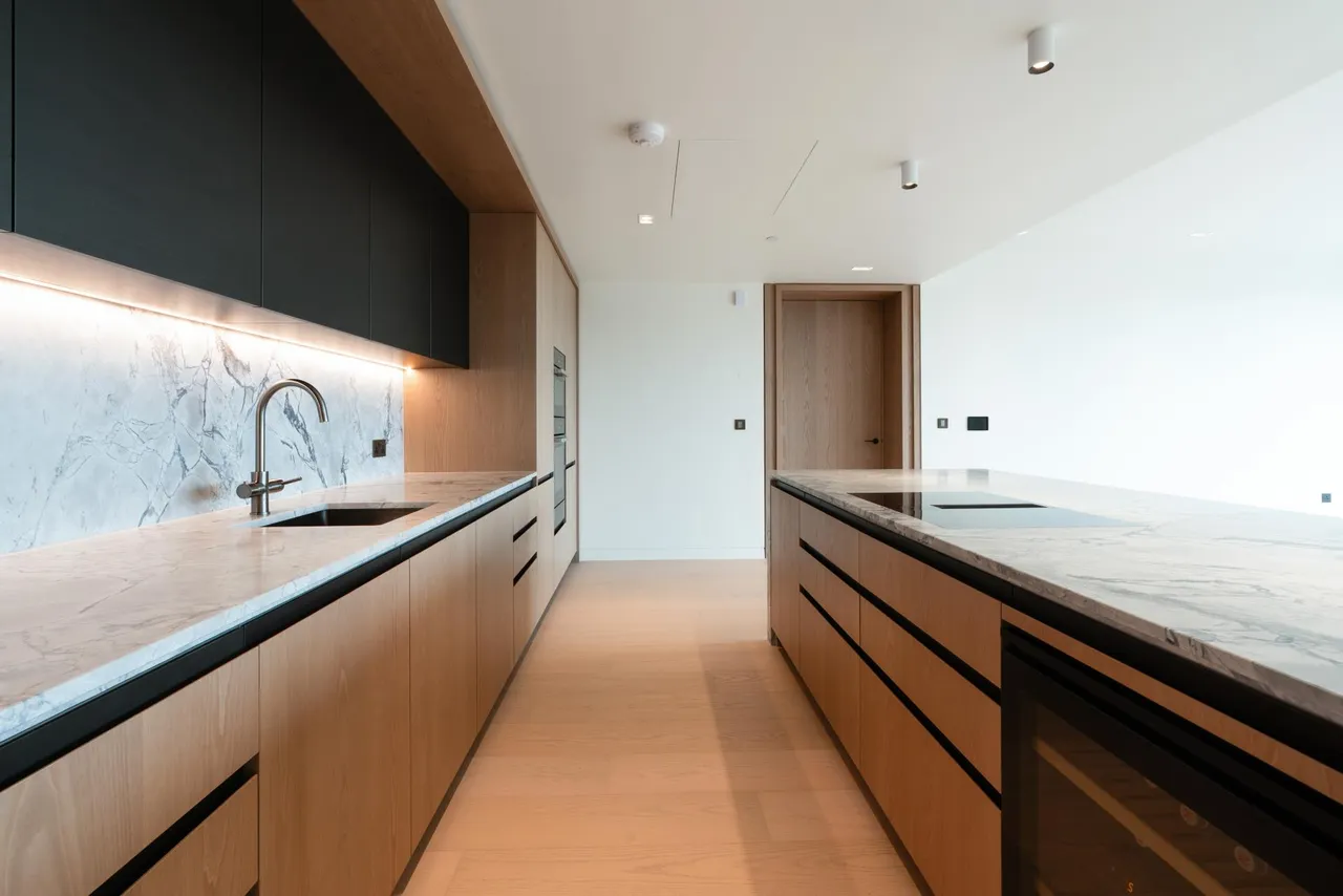 Belvedere Road, Southbank Place, SE1, photo 13