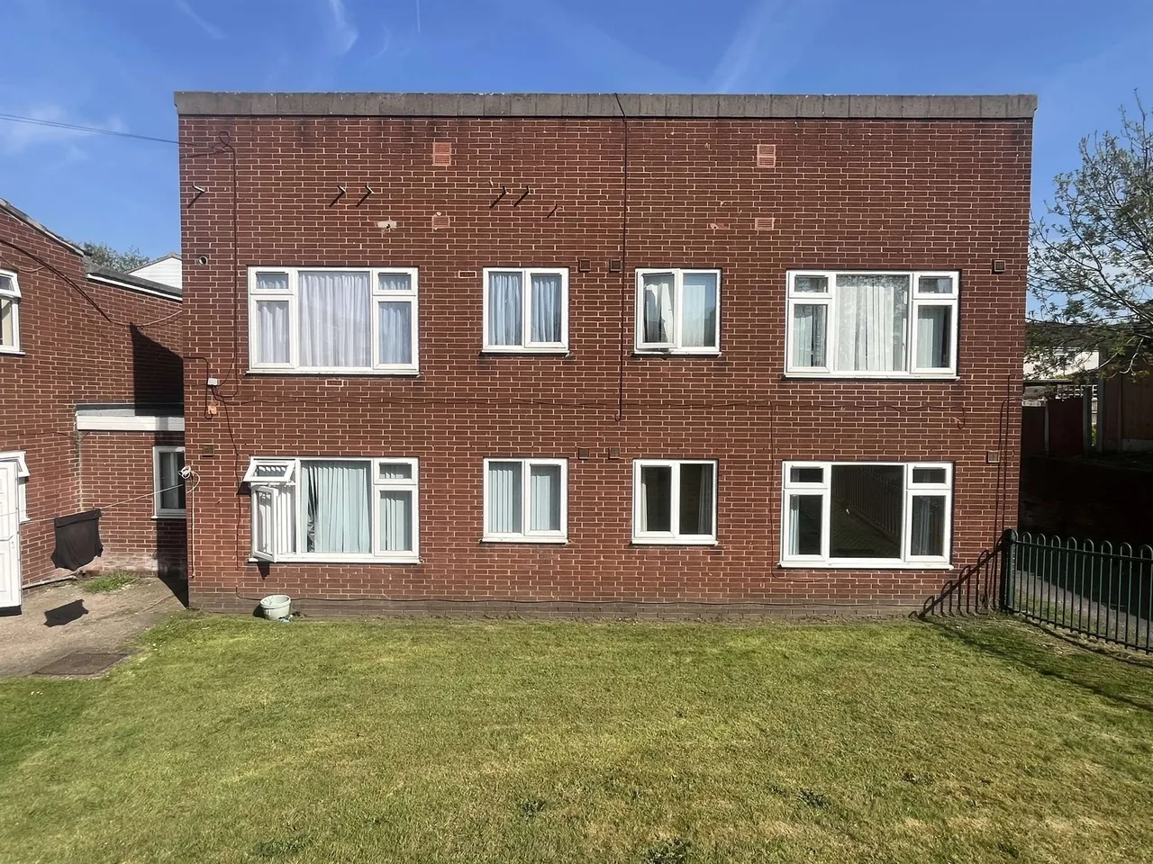 1 bed flat for sale — Crown Place, Worksop