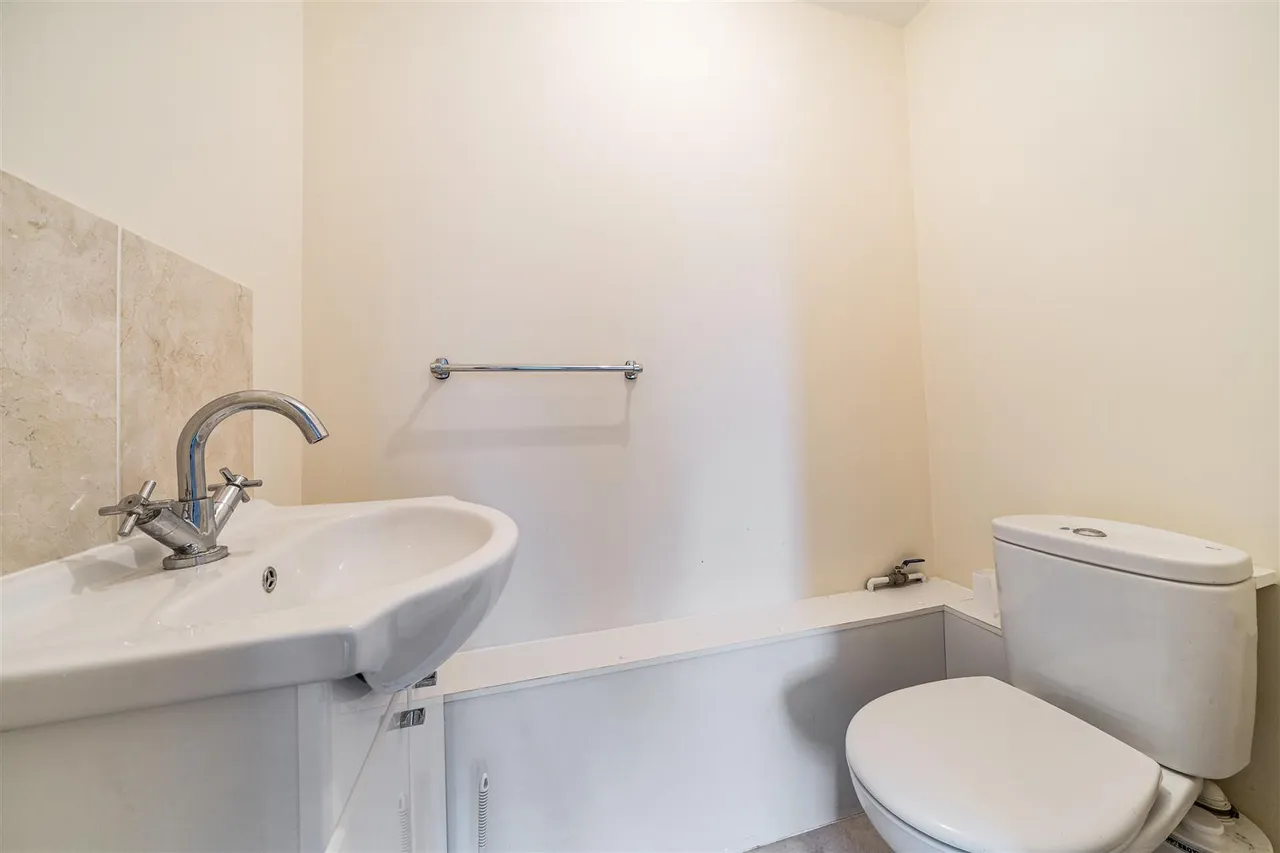 Bridge Road, Romsey, SO51, photo 9