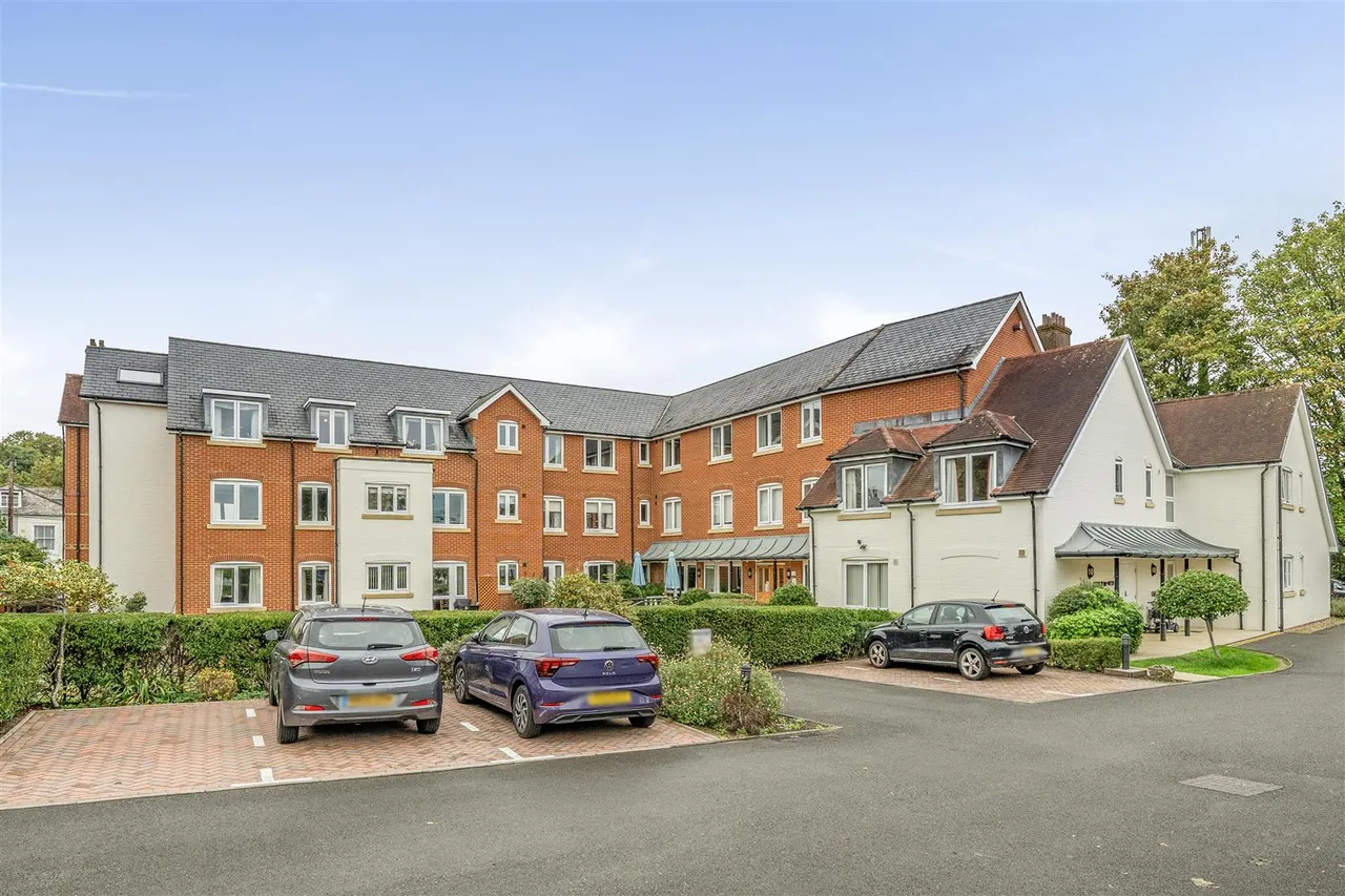Bridge Road, Romsey, SO51, photo 18