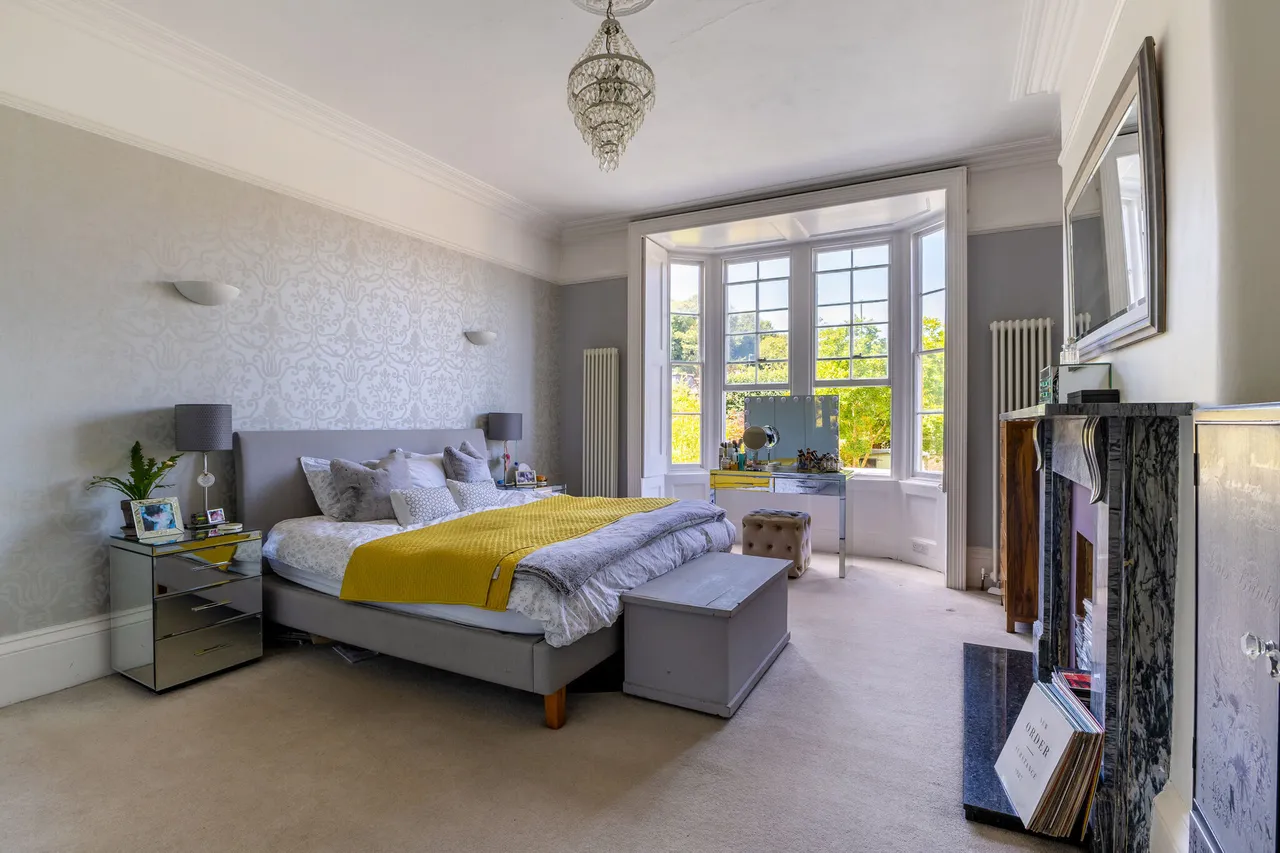 Brighton Road, Godalming, GU7, photo 10