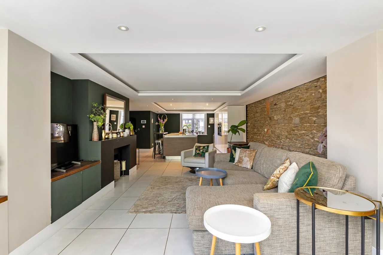 Brighton Road, Godalming, GU7, photo 5