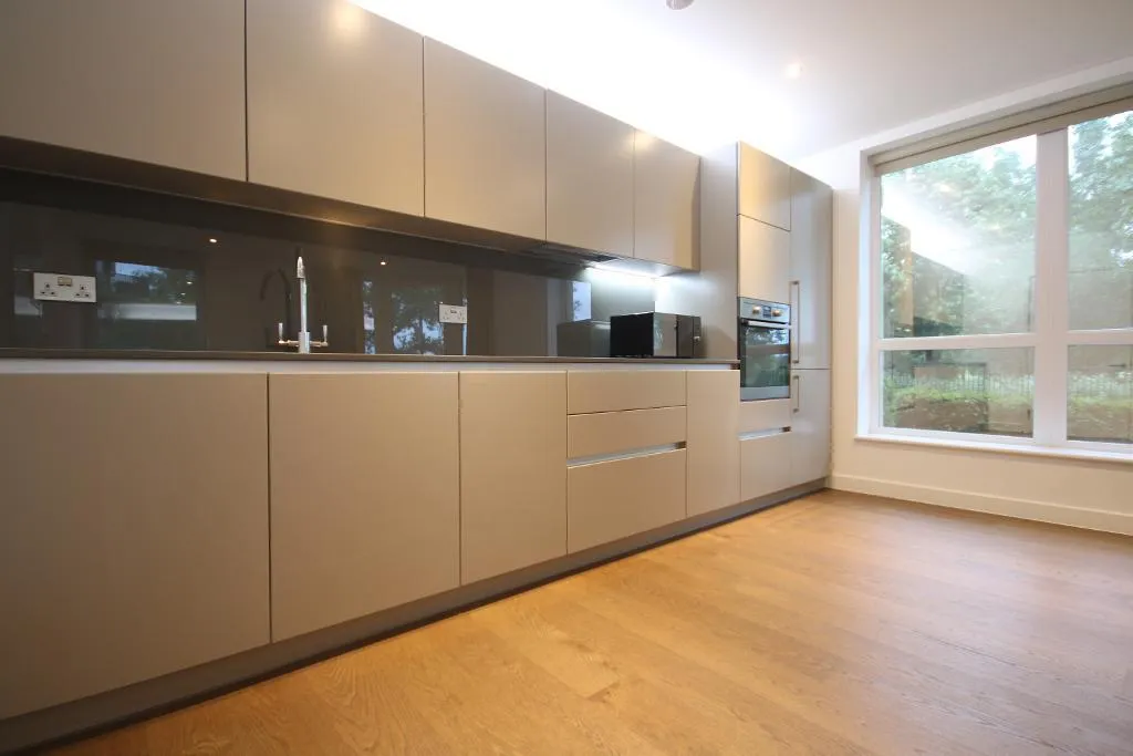 Ottley Drive, London, SE3, photo 2