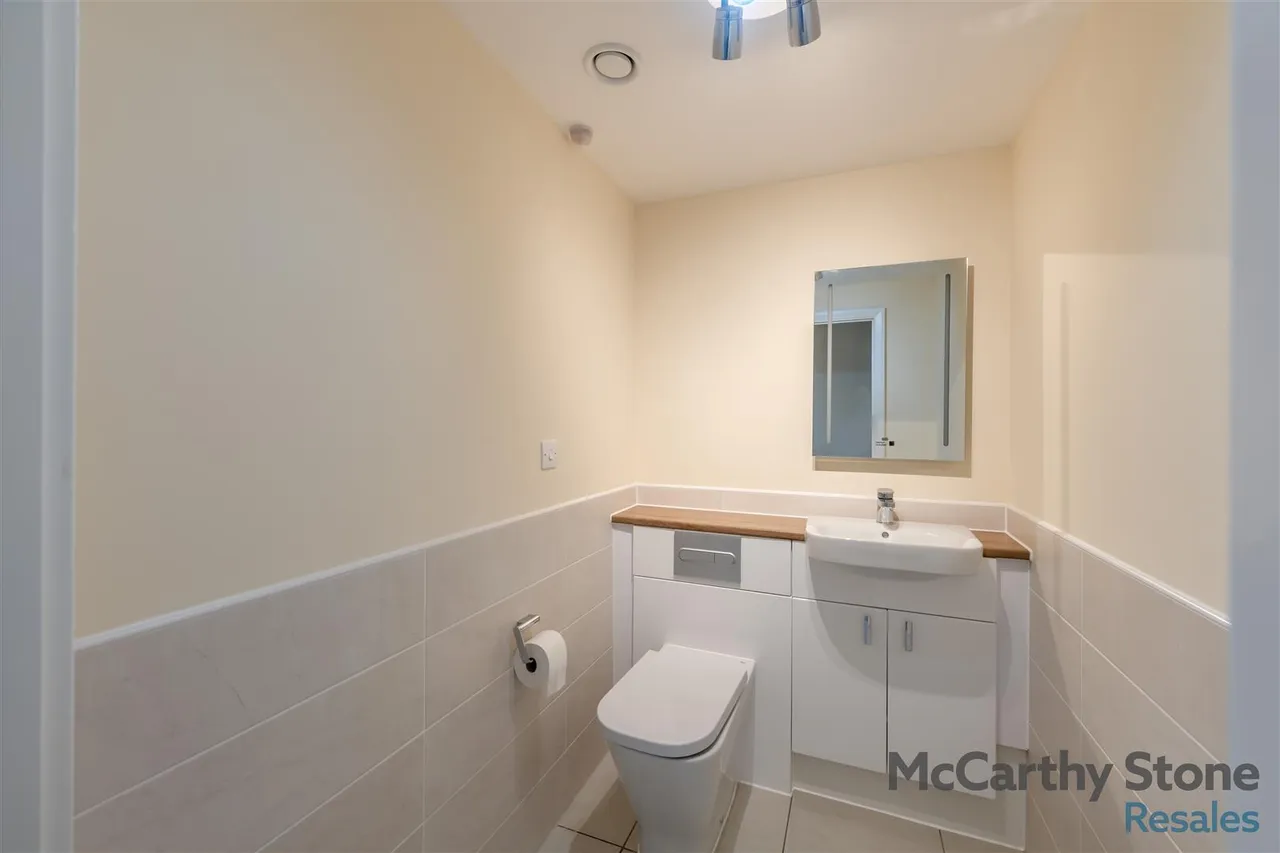 Burlington Gardens, Leyland, PR25, photo 10