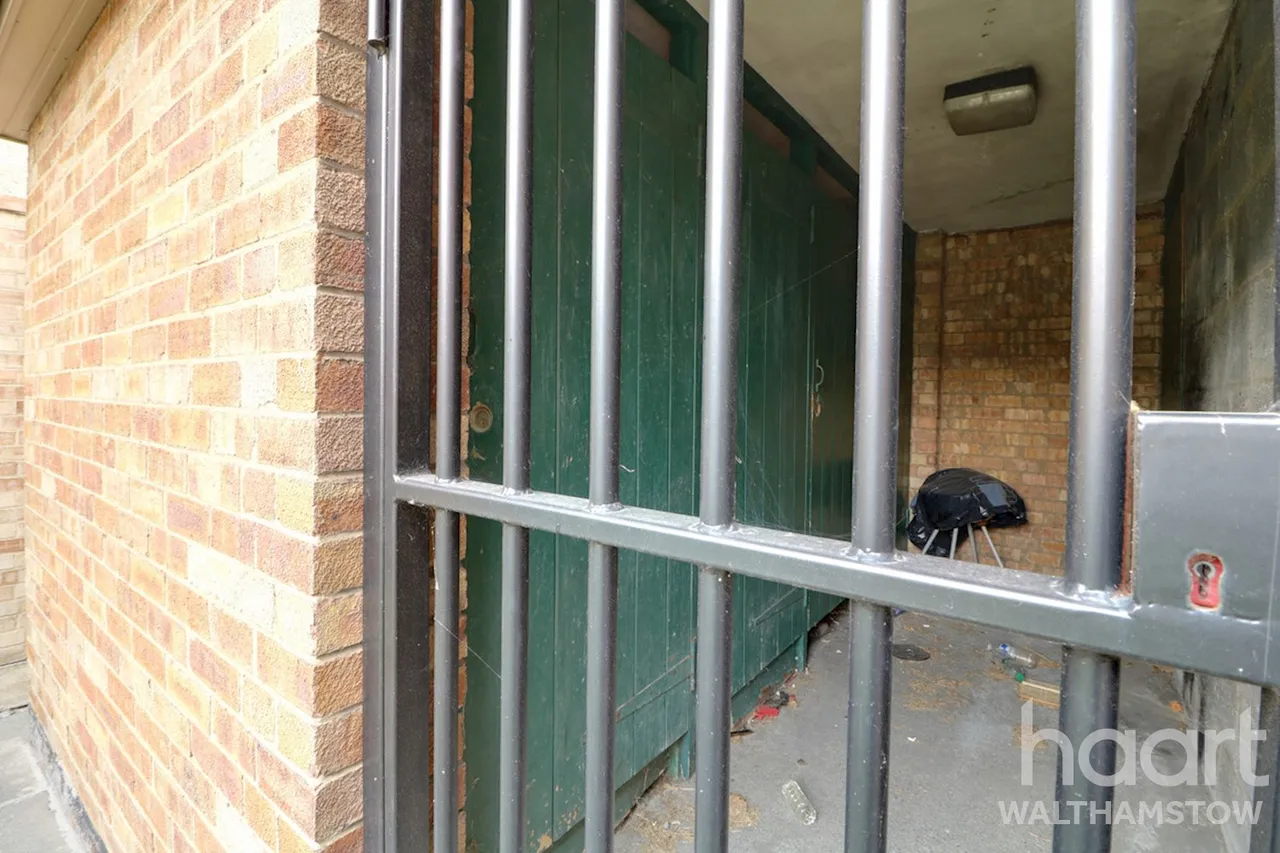 The Drive, London, E17, photo 12