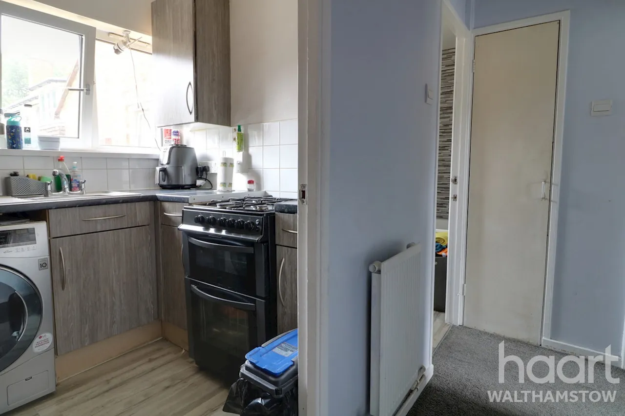 The Drive, London, E17, photo 11