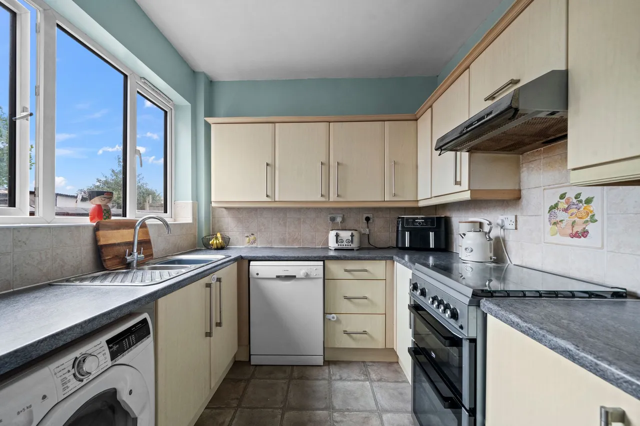 Downall Green Road, Ashton-In-Makerfield, Wigan, Wigan, WN4 0DW, photo 8