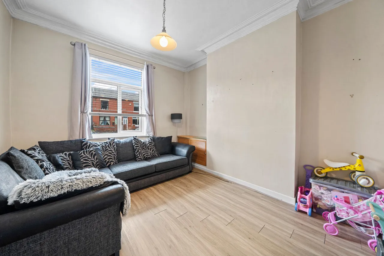 Downall Green Road, Ashton-In-Makerfield, Wigan, Wigan, WN4 0DW, photo 3