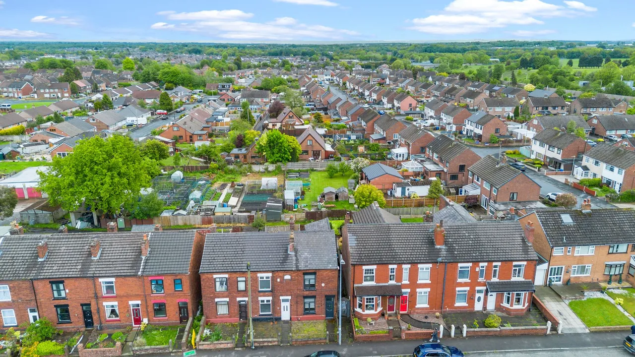 Downall Green Road, Ashton-In-Makerfield, Wigan, Wigan, WN4 0DW, photo 5