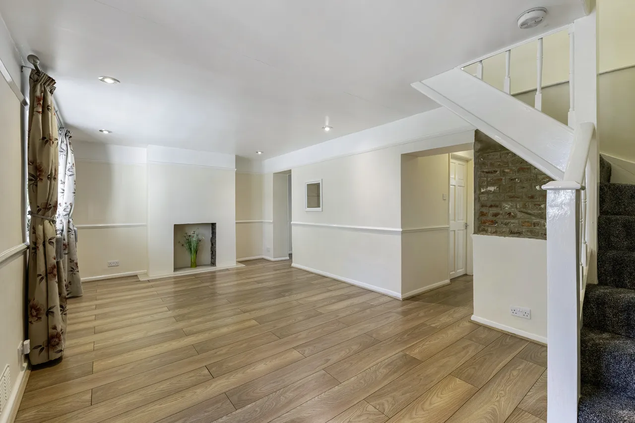 Windmill Street, Bushey, WD23, photo 4