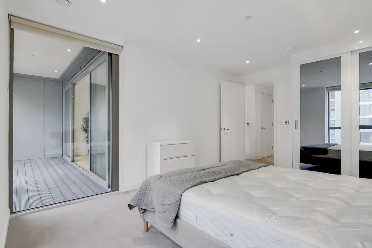 East Ferry Road, London, E14, photo 7