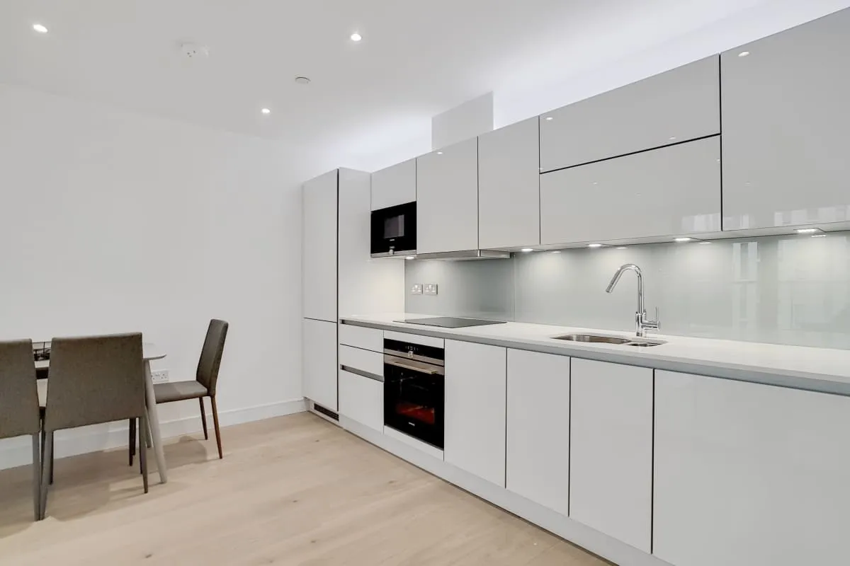East Ferry Road, London, E14, photo 3