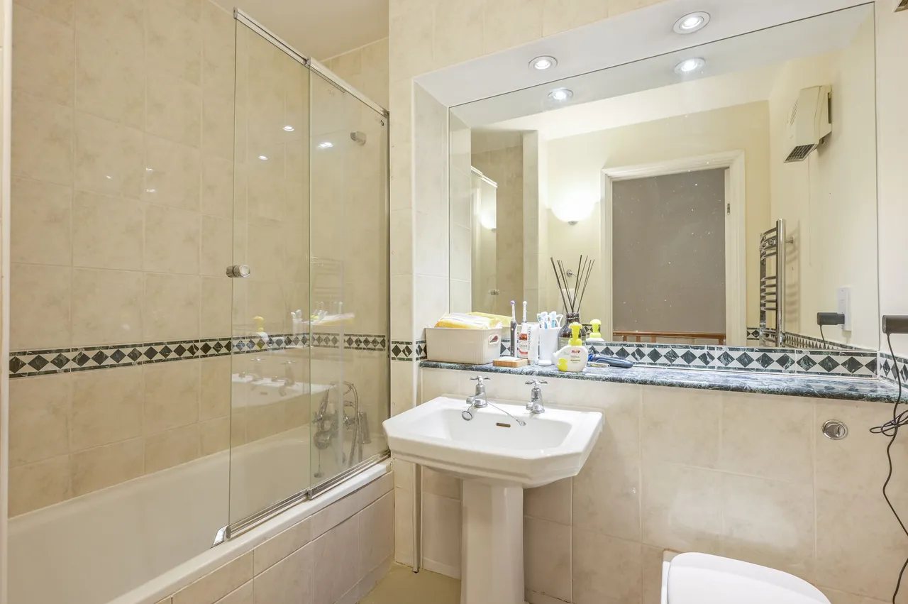 Flat 96, 1 Prescot Street, London, photo 8