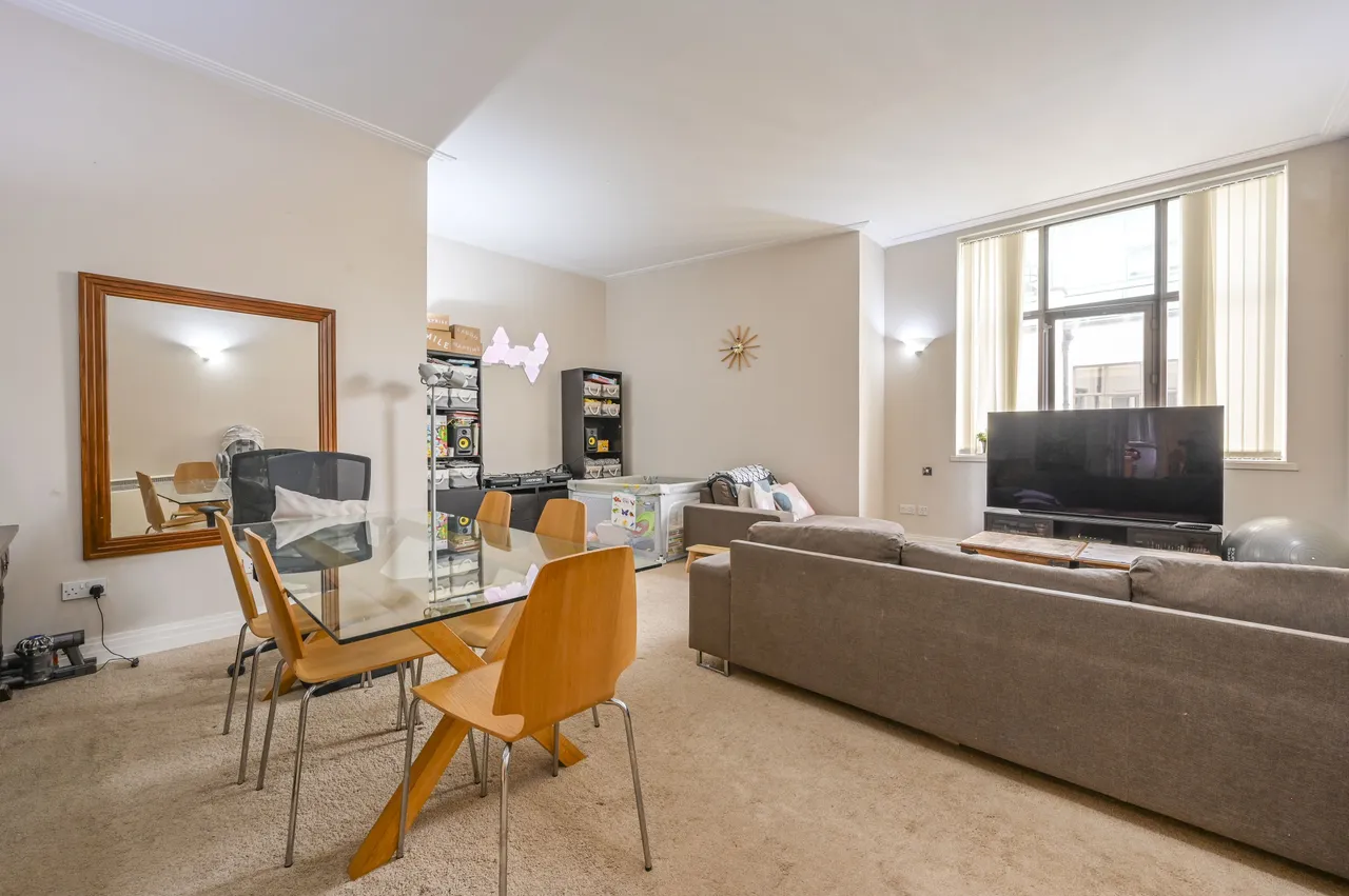 2 bed flat to rent — Flat 96, 1 Prescot Street, London