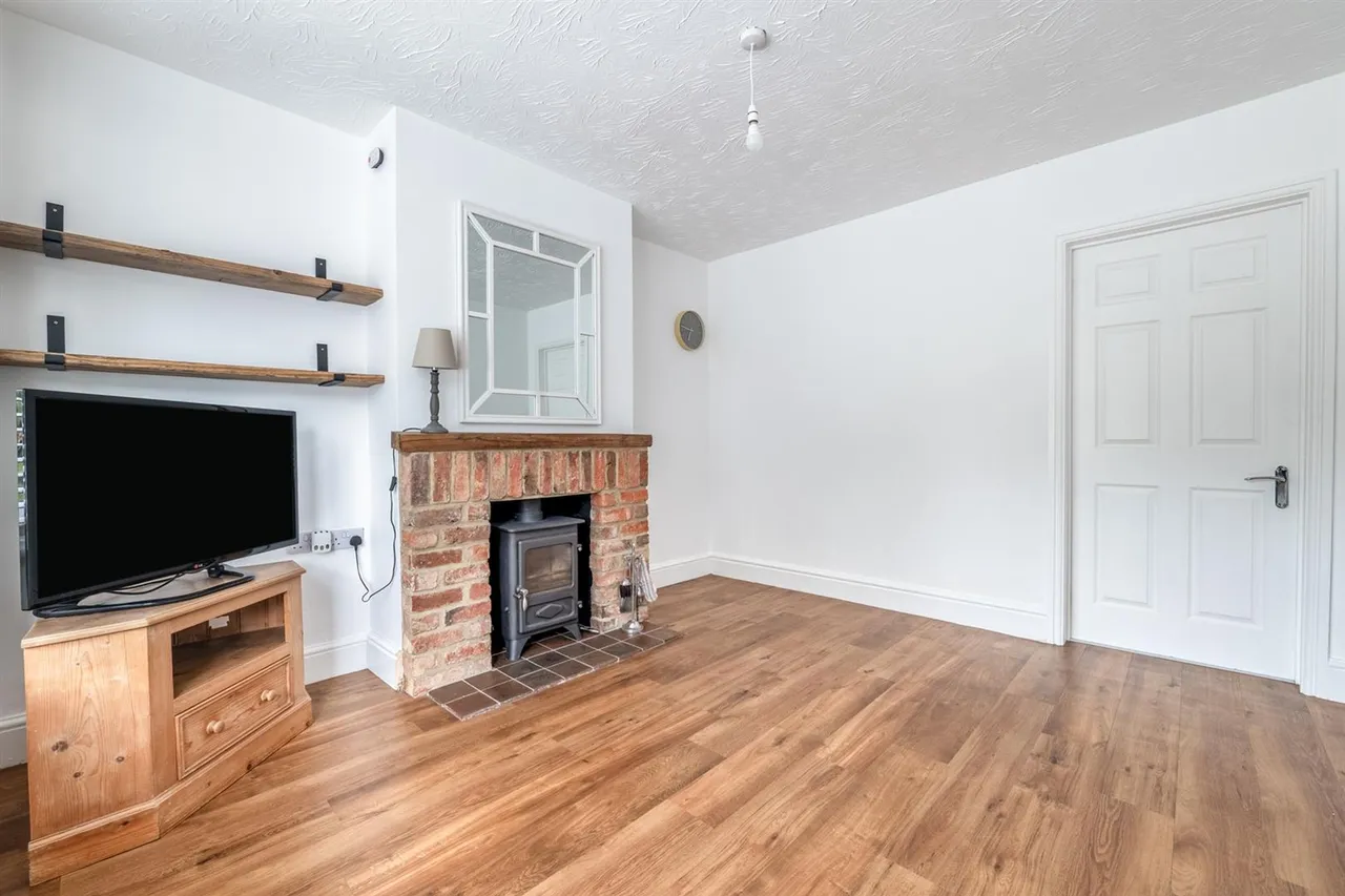 Pershore Road, Evesham, WR11, photo 8