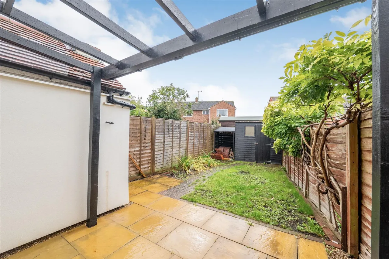 Pershore Road, Evesham, WR11, photo 9