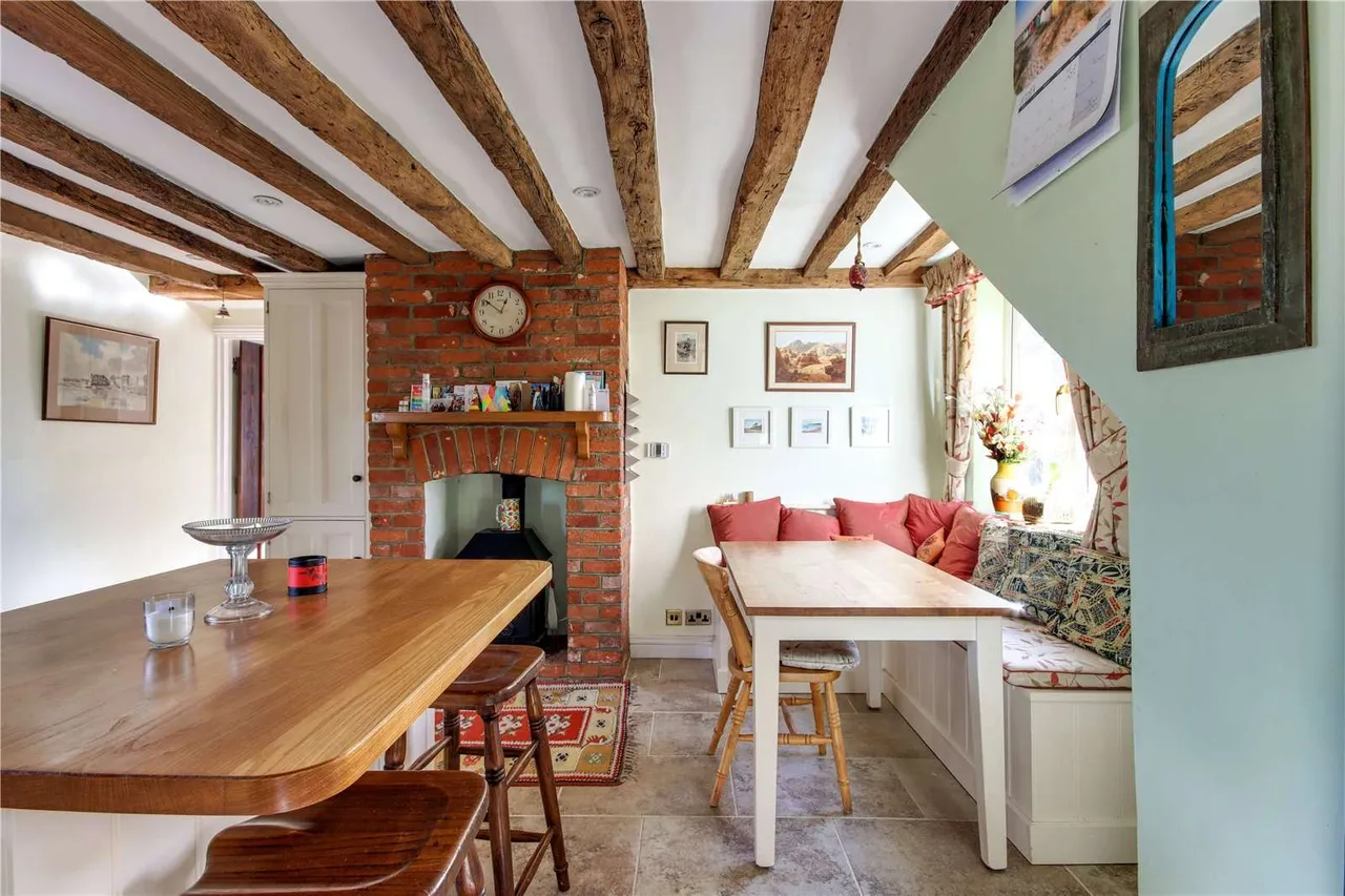 Bush Road, East Peckham, Tonbridge, Kent, TN12 5LN, photo 9