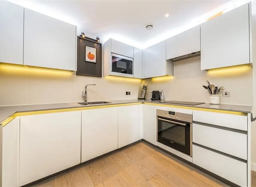 Wharf Road, City Road, N1, photo 2