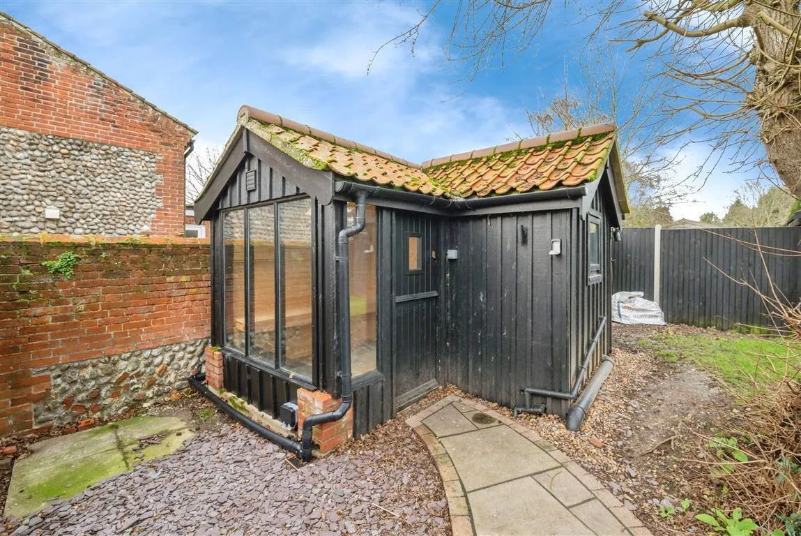 The Green, Aldborough, NR11, photo 27