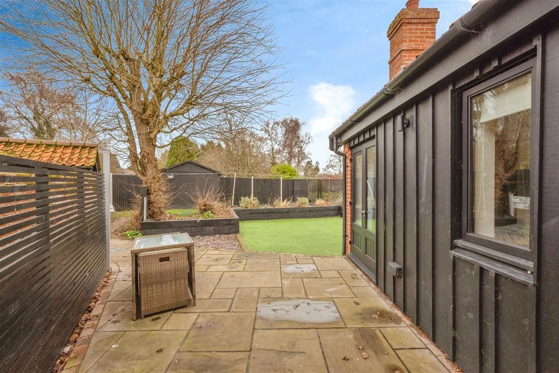 The Green, Aldborough, NR11, photo 25