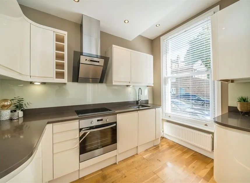 Burney Street, Greenwich, SE10, photo 2