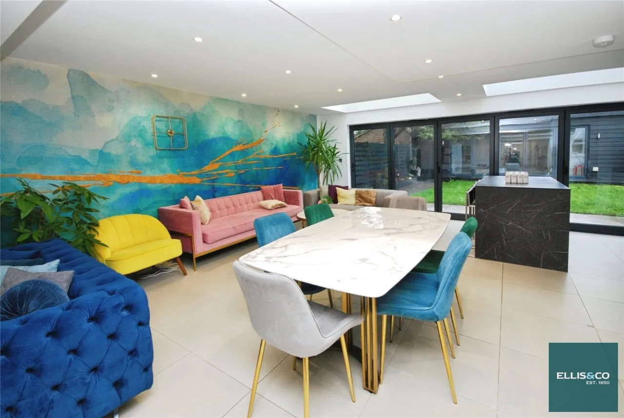 The Vale, Golders Green, NW11, photo 6
