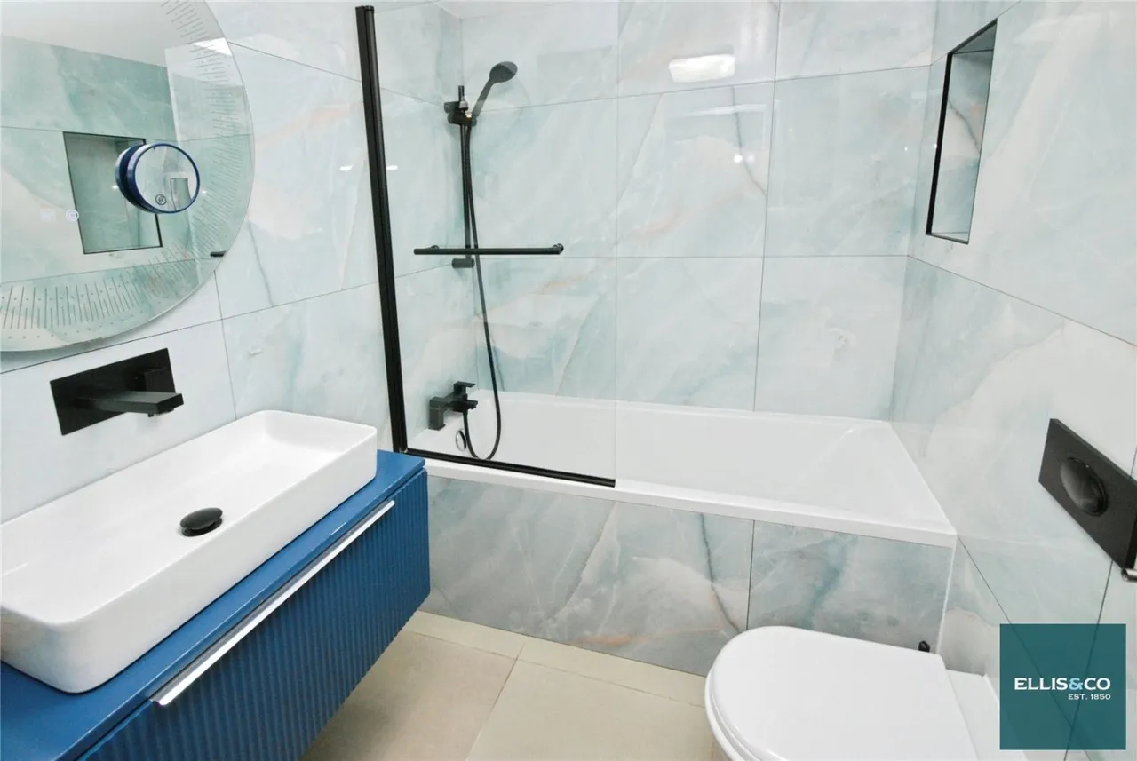 The Vale, Golders Green, NW11, photo 11