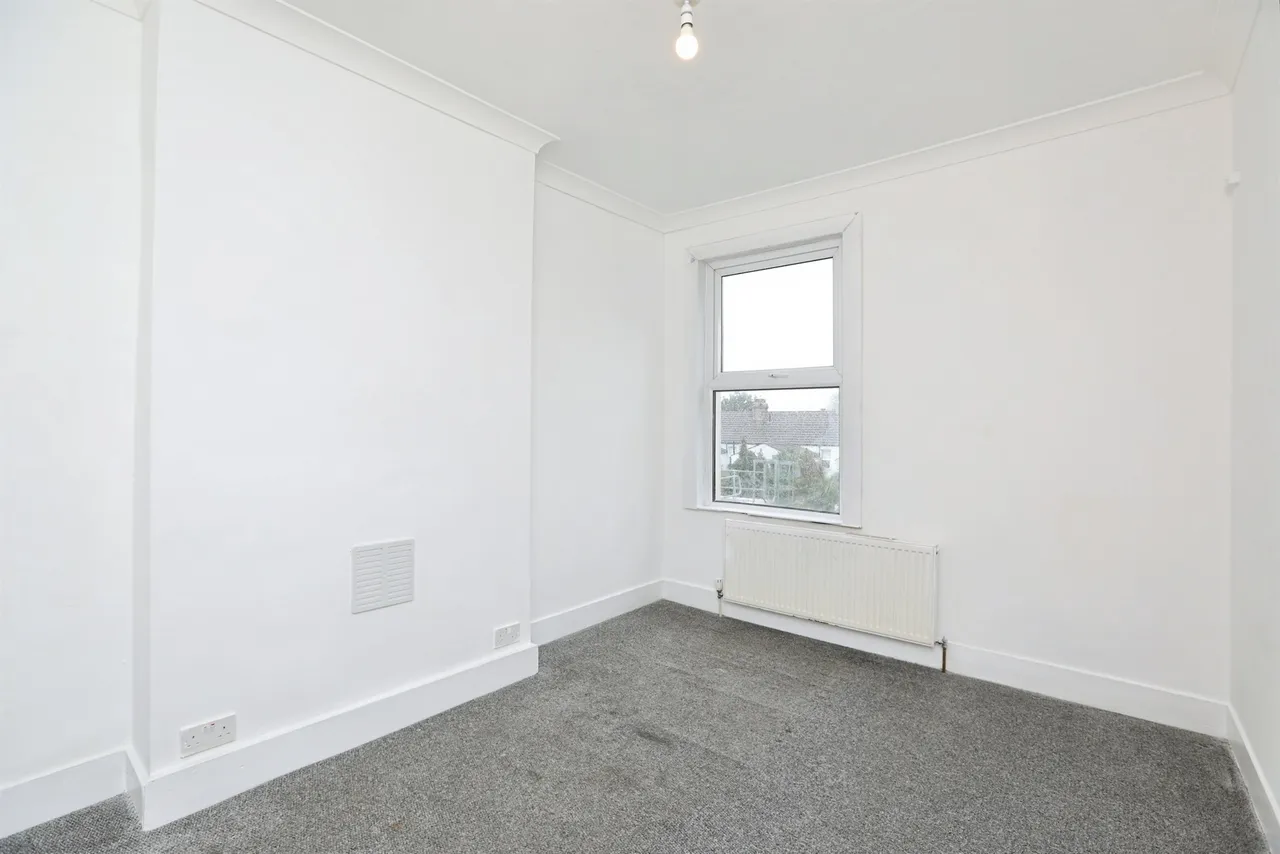 Canterbury Street, Gillingham, ME7, photo 9