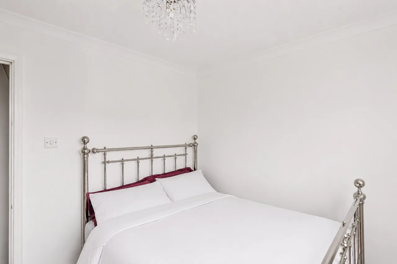 Prestbury Avenue, Newcastle, ST5, photo 19