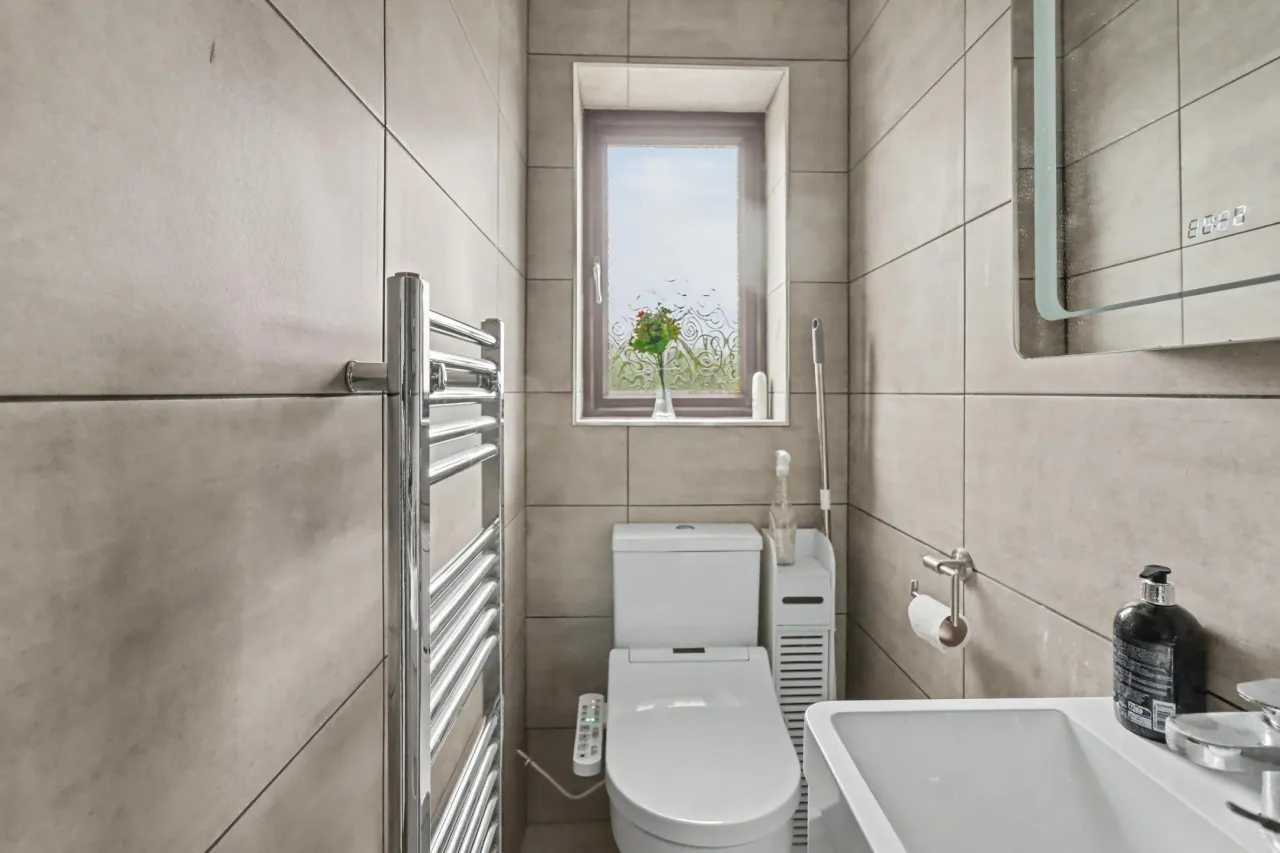Prestbury Avenue, Newcastle, ST5, photo 14